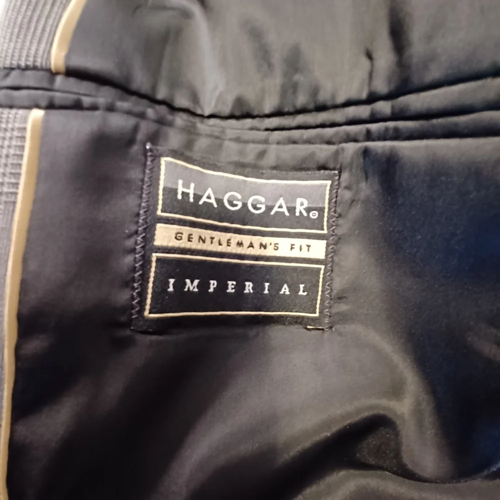 Haggar Imperial Sports Coat Blazer Men's Sz 42 Gray Plaid